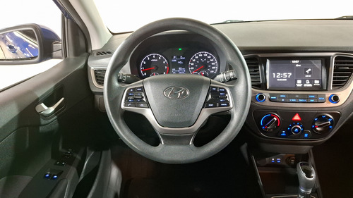 Hyundai Accent 1.6 GL MID AUTO
