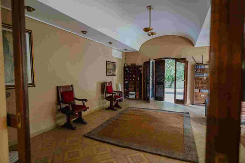 Casa En Venta Cinco Dormitorios Con Terreno 1680m2