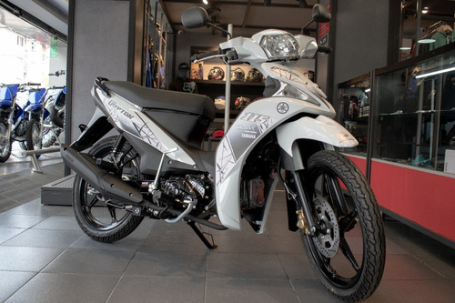 Yamaha Crypton Dark White Edición Especial Modelo 2025