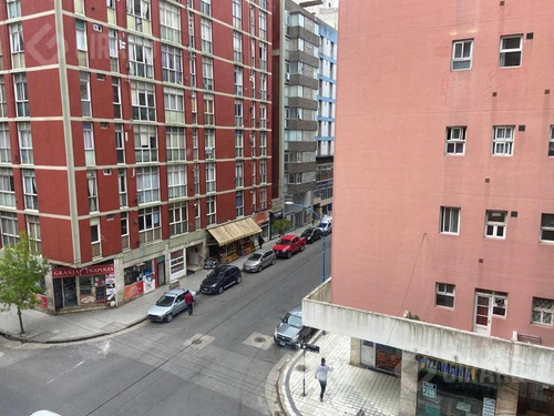 Imagen 27 de 27 de Venta, 1 Amb A La Calle, Oportunidad.