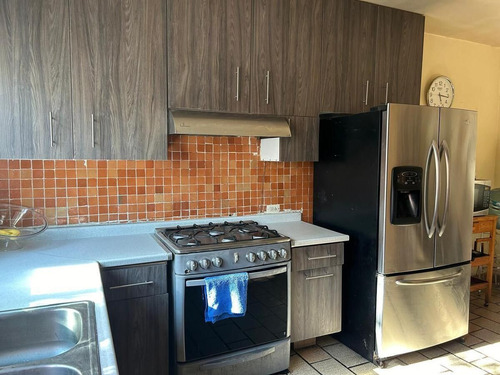 Venta De Casa En Chapultepec Country. Inversión, Zona Fianciera De Gdl.