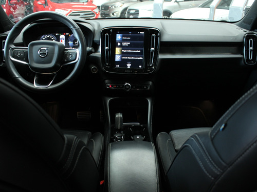 Volvo XC40 1.5 Phev Recharge T5 R-Design Expression Awd