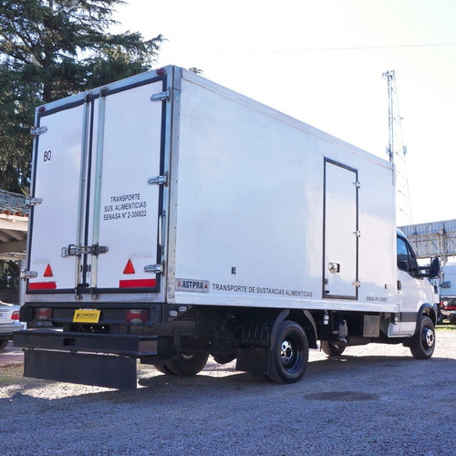 Imagen 6 de 10 de Iveco Daily 70c16 '13 Con Furgón Térmico Y Equipo De Frío
