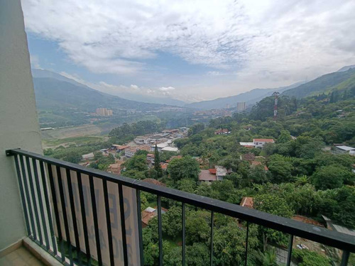 Apartamento En Venta Oporto Campestre Hacia Copacabana Ant. Rz
