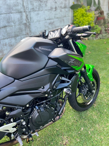 Imagen 15 de 16 de Kawasaki Z400 2022