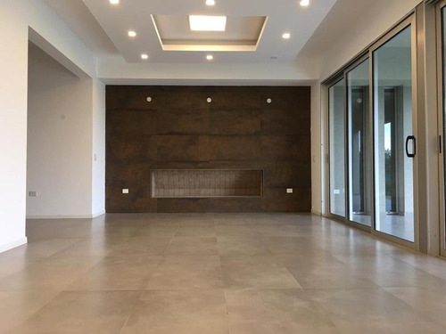 Imagen 30 de 30 de Casa En Venta De Una Planta 3 Dormitorios Quincho Y Pileta Cañuelas Country Golf