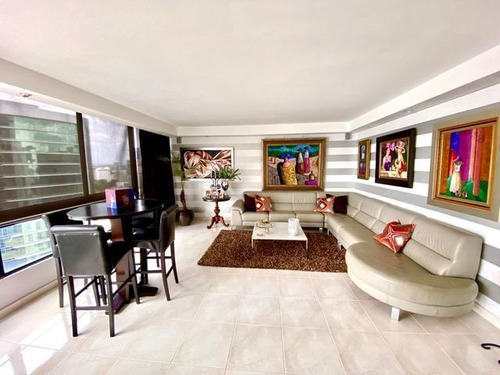 Imagen 5 de 14 de Se Vende Apartamento En Marbella.