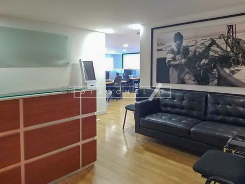 Oficina En Arriendo En Chicó Reservado