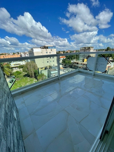 Vendo Penthouse En Corales Del Sur Cerca De Las Américas 3 Habitaciones, Principal Con W/c.  278 Mts(80 Mts De Terraza) 3.5 Baños Family Room. Sala Comedor Cocina Moderna. Habilitación De Servicio. 