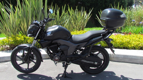 Honda Invicta