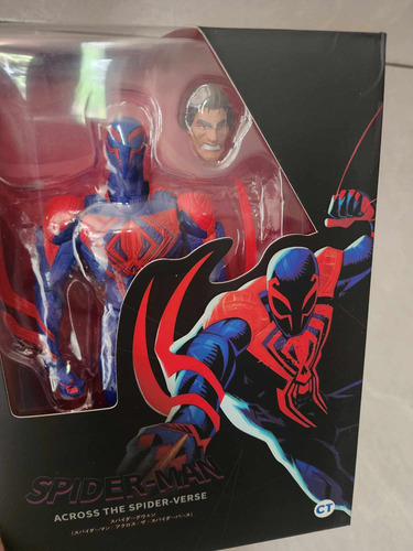 Figura Hombre Araña Spiderman 2099 A Traves Del Spiderverso (Reacondicionado)