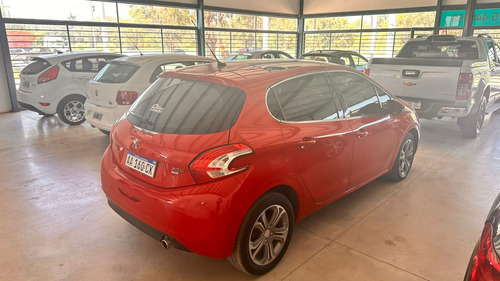 Peugeot 208 1.6 Allure