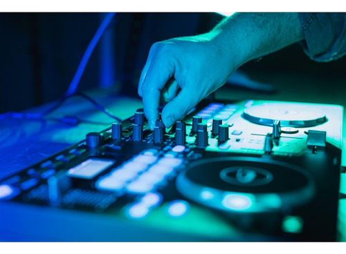 Controlador De Dj Gemini Sound Gmx Versátil Com Virtualdj Le