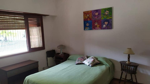 Imagen 4 de 12 de Casa - Chalet En Venta En Pompeya