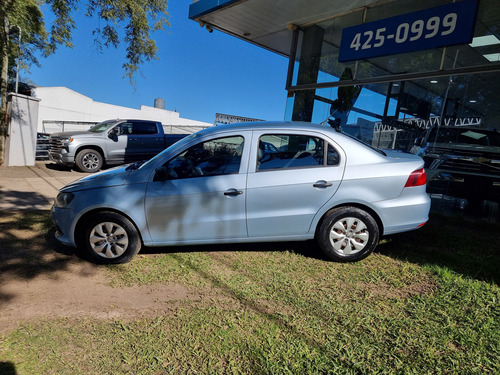 Volkswagen Voyage 1.6 Comfortline 101cv