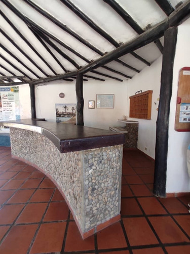 Imagen 22 de 30 de Hotel En Venta Isla De Coche