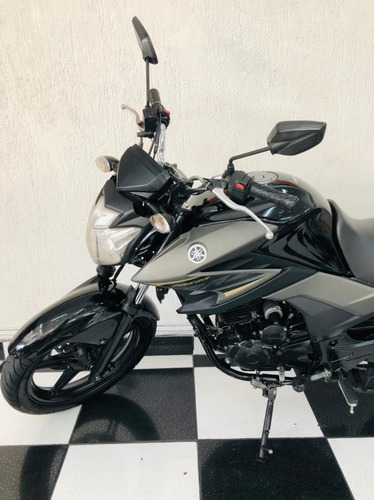 Imagem 7 de 11 de Yamaha Fazer 250 Preta 2017