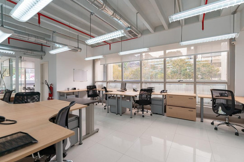 En Alquiler Oficina 127 Mt2 4 Dependencias/1b/2pe Santa Paula