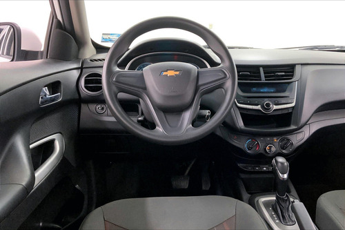 Imagen 5 de 15 de Chevrolet Aveo 4x2 4 Pts Ls, Tm5, A/ac, R-14