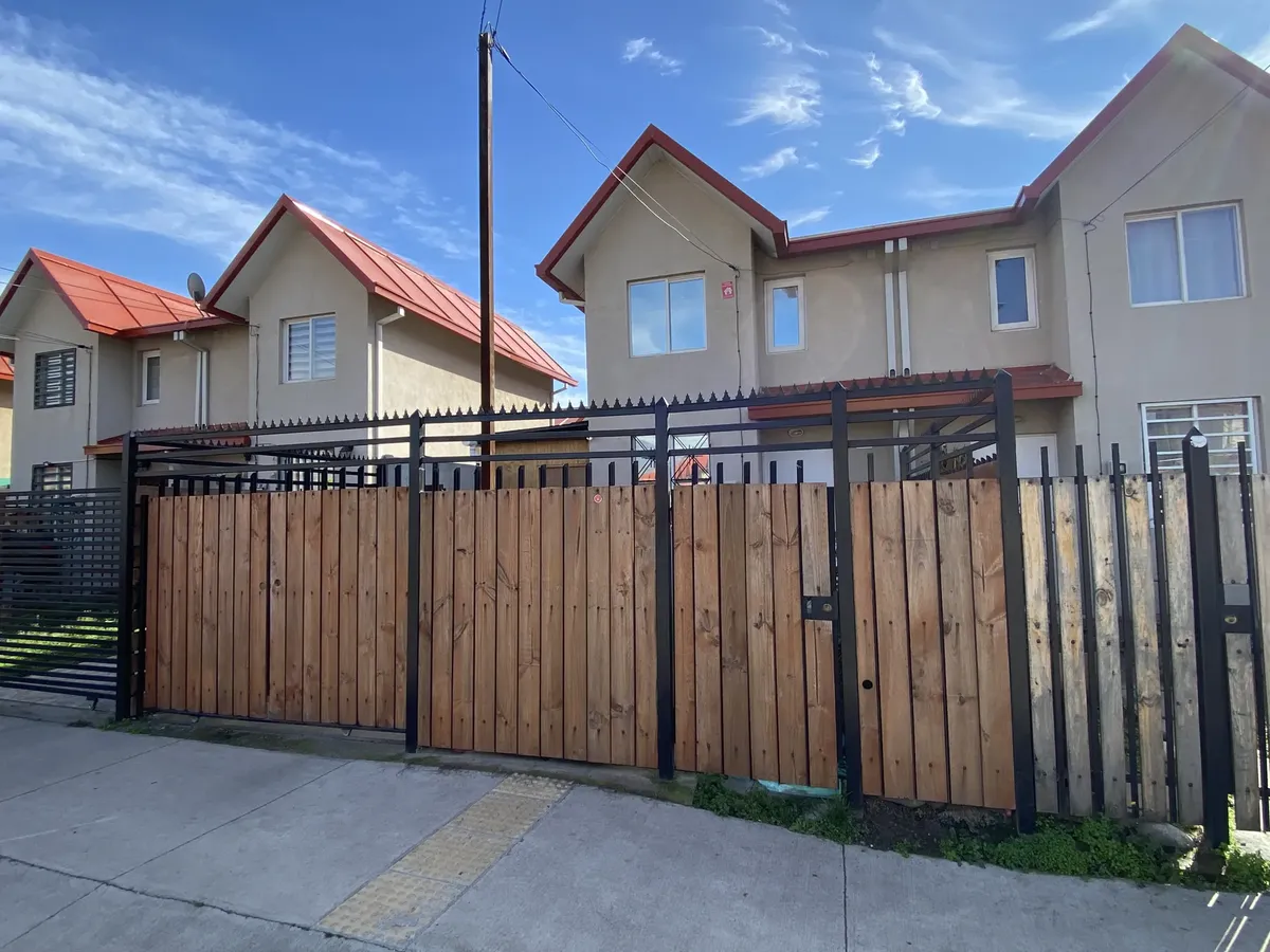 Imagen 1 de 8 de Casa En Arriendo, Parque La Arboleda