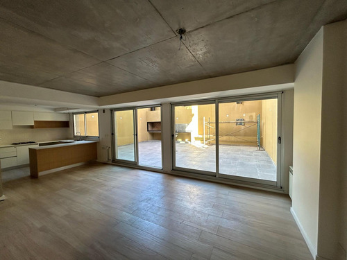 Departamento En Venta Piso Exclusivo 3 Dormis Patio Zona Rio