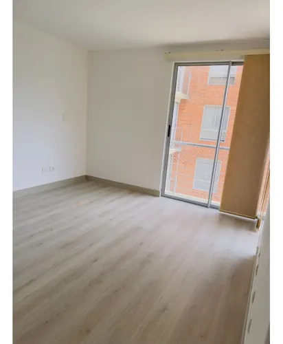 Venta Apartamento De 112mts2 En Los Cristales, Oeste De Cali 13412-1