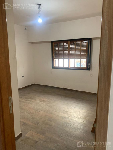 Imagen 14 de 24 de Chalet 4 Ambientes - Gerli