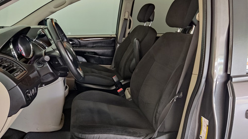Imagen 7 de 15 de Dodge Grand Caravan 2019