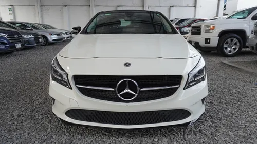 Mercedes-Benz Clase CLA 1.6 200 Cgi Sport At