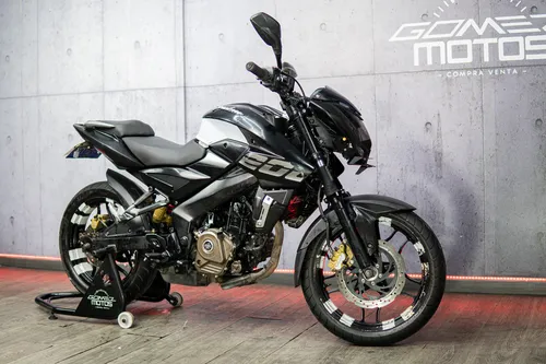 Bajaj Pulsar Ns 200 2017