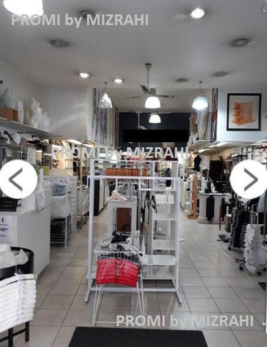 Imagen 2 de 3 de Excelente Local En Foco Comercial Del Once, Larrea Al 500
