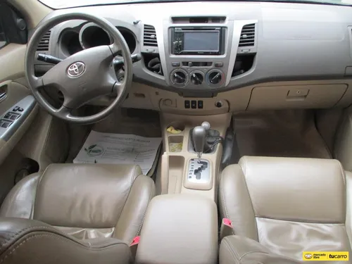 Toyota Fortuner Sr5 4x4 2700cc At Aa