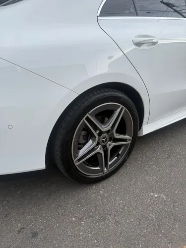 Mercedes-Benz Clase CLA 1.3 Cla 180 Amg Line At