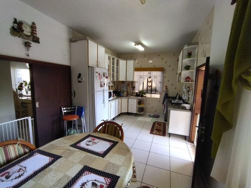 Imagem 6 de 15 de Casa Com 3 Dormitórios À Venda, 250 M² Por R$ 700.000,00 - Garcia - Blumenau/sc - Ca0650