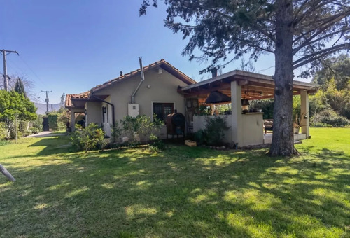 Se Vende Propiedad Centro En Comuna De Isla De Maipo