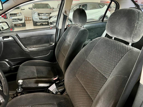 Imagen 4 de 17 de Chevrolet Astra 2.0 Gls