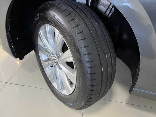 Volkswagen Virtus 1.6 MSI TOTAL FLEX AUTOMÁTICO