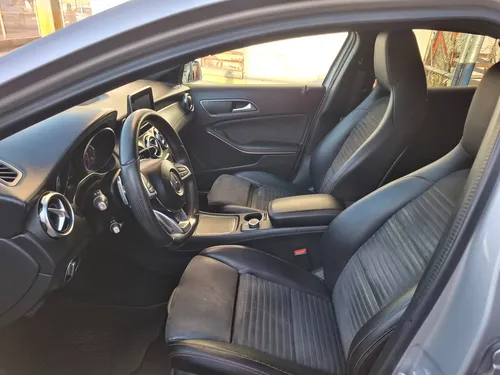 Mercedes-Benz Clase GLA 2.0 250 Cgi Sport Sin Techo At