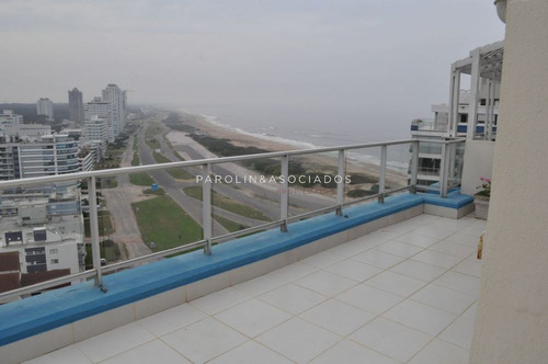 Imagen 4 de 20 de Penthouse En Ocean Tower!!