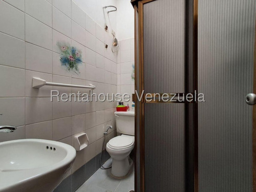 ¡descubre El Hogar De Tus Sueños En Cabudare! Imagina Vivir En Una Hermosa Casa De 2 Plantas, Situada En Un Urbanismo Tranquilo Y Seguro, Donde La Naturaleza Te Abraza Cada Día. Tu Nuevo Hogar Te Espe