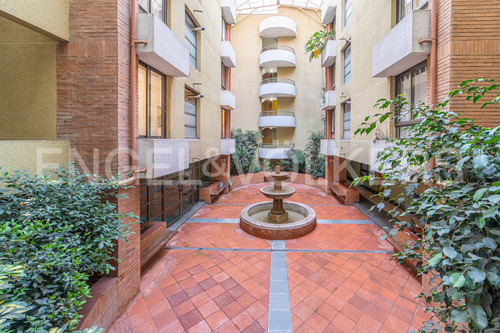 Vende 2d/2b. Excelente Ubicación.