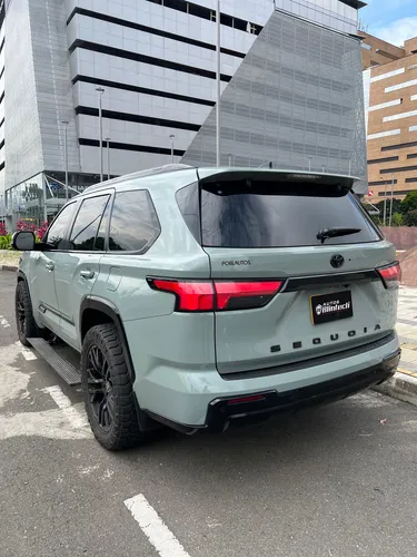 Toyota Sequoia 3.5 V6 Platinum