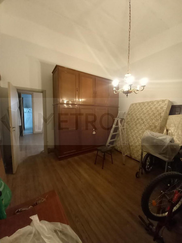 Ph En Venta 6 Ambientes En Pompeya