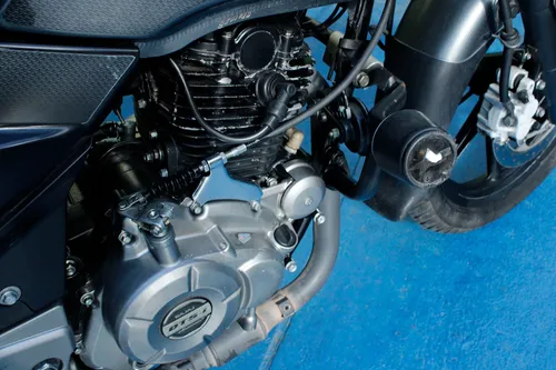 Bajaj Pulsar 180 Ug Pro 2015