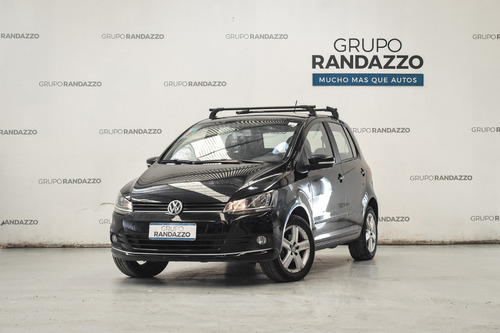Volkswagen  Fox 1.6 5 P.  2015 La Plata 813