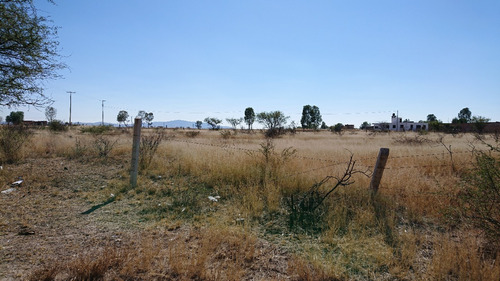 En Venta Terreno Rustico A 100 M Del Centro De Montoro, Ags. 