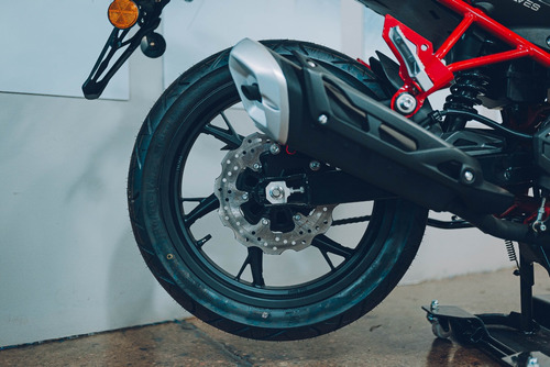Benelli Tnt 150i Financia En 60 Cuotas Delcar Motos ®