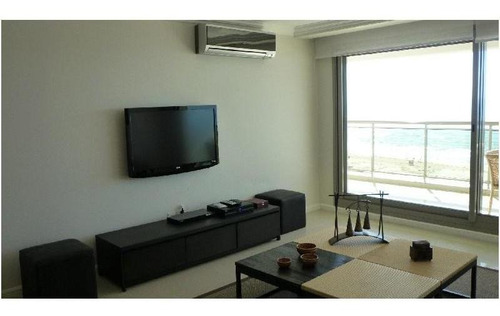 Imagen 20 de 30 de Imperiale Iii - Luxury Apartamentos En Parada 1 De Playa Brava