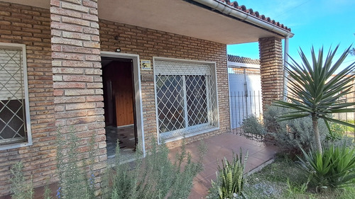 Venta Dos Casas En Un Padrón, 5 Dormitorios