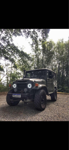 Toyota Bandeirante 3.7 Cab. Simples Longa 2p